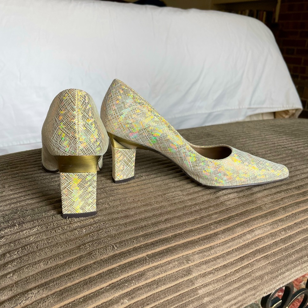 Dress shoes